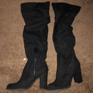 Black Knee High Heeled Boots